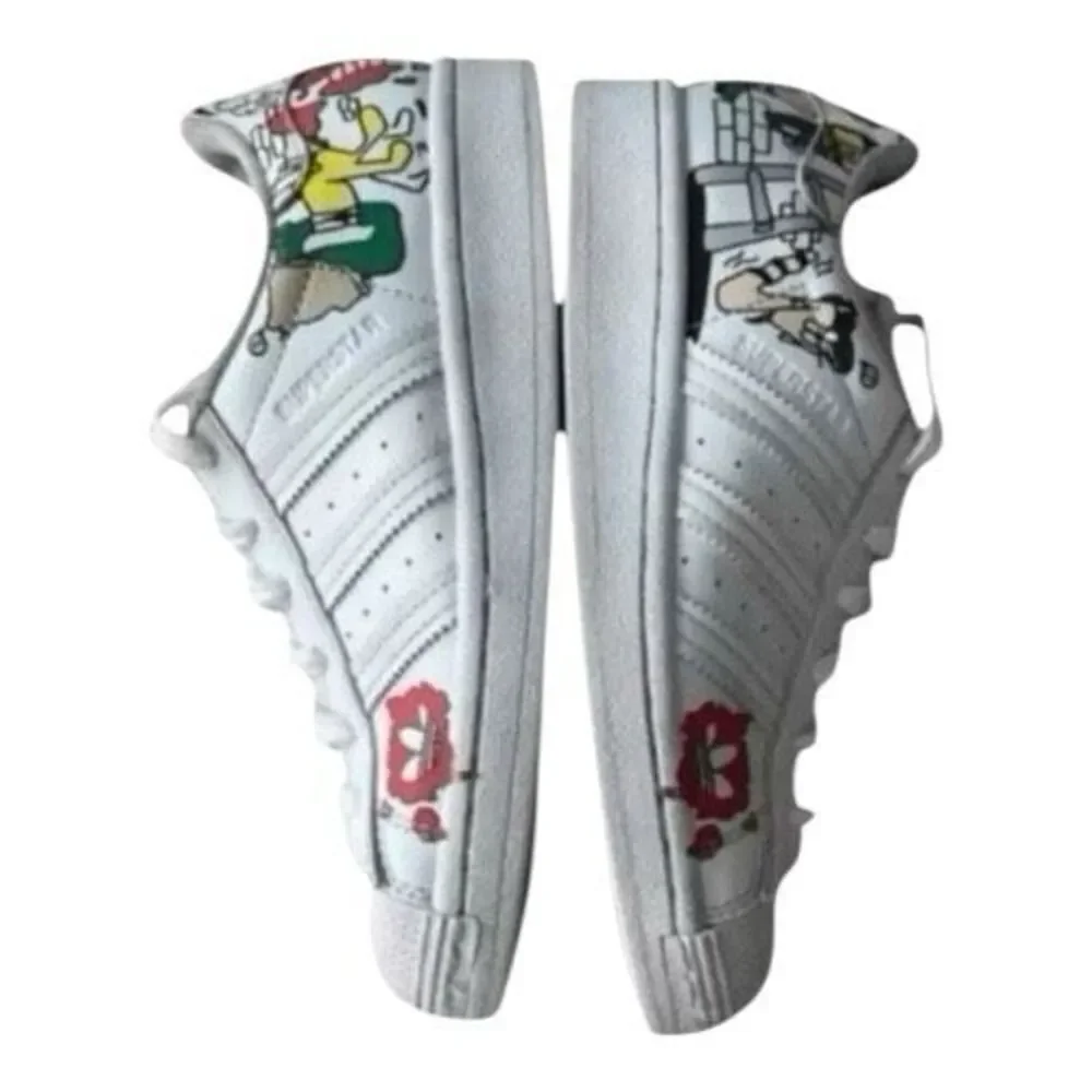 Adidas Originals Superstar Kids White Multicolor Comic Sneakers Size 3.5 GW5782